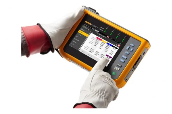 Fluke 1770 Series Three-Phase Power Quality Analyzers